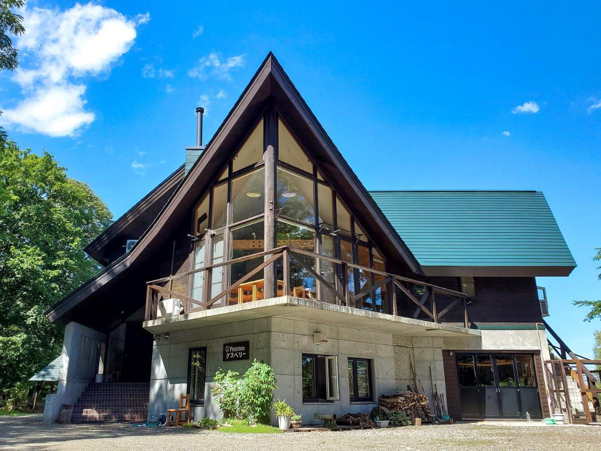 Pension Gooseberry Furano Exterior photo