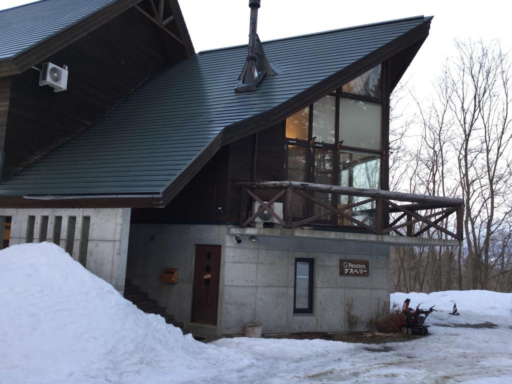 Pension Gooseberry Furano Exterior photo